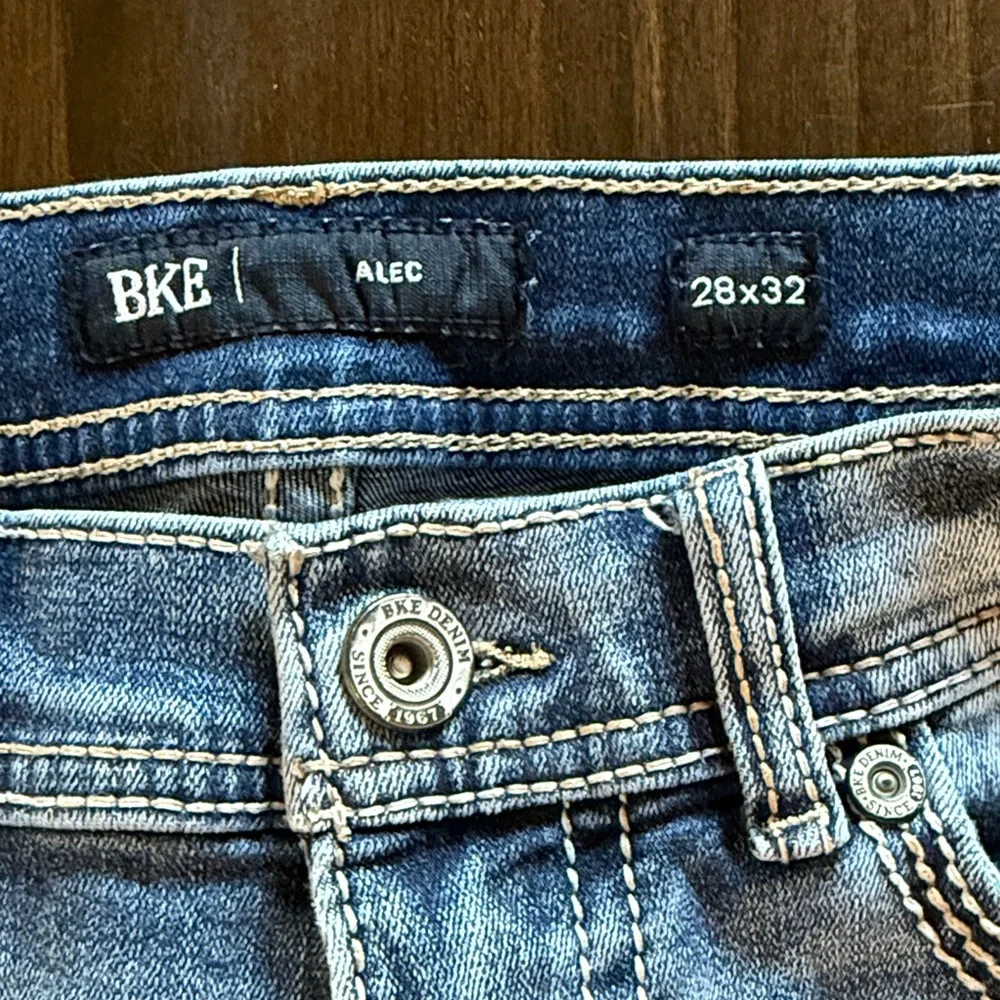 BKE Faded Blue Denim Jeans - Picture 4 of 11
